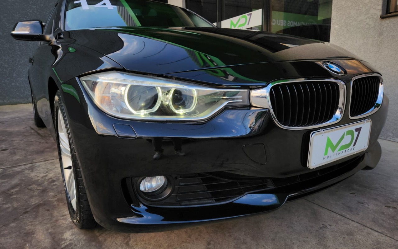imagem-https://www.socarrao.com.br/sc-vehicle-images-prod/3521477/1788012495584-V2hhdHNBcHAgSW1hZ2UgMjAyNi0wOC0yOSBhdCAwOS4zNC4xMCAoMykuanBlZw.jpeg