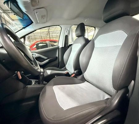 imagem-https://www.socarrao.com.br/sc-vehicle-images-prod/3521490/1789157788508-8405034_6_B_c05f430c28.jpeg