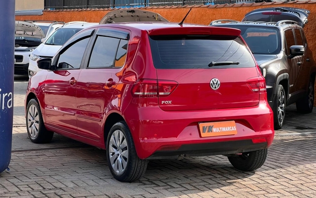 imagem-https://www.socarrao.com.br/sc-vehicle-images-prod/3521512/1788013490982-V2hhdHNBcHAgSW1hZ2UgMjAyNi0wOC0yOSBhdCAwOS4zNC4xMCAoMykuanBlZw.jpeg