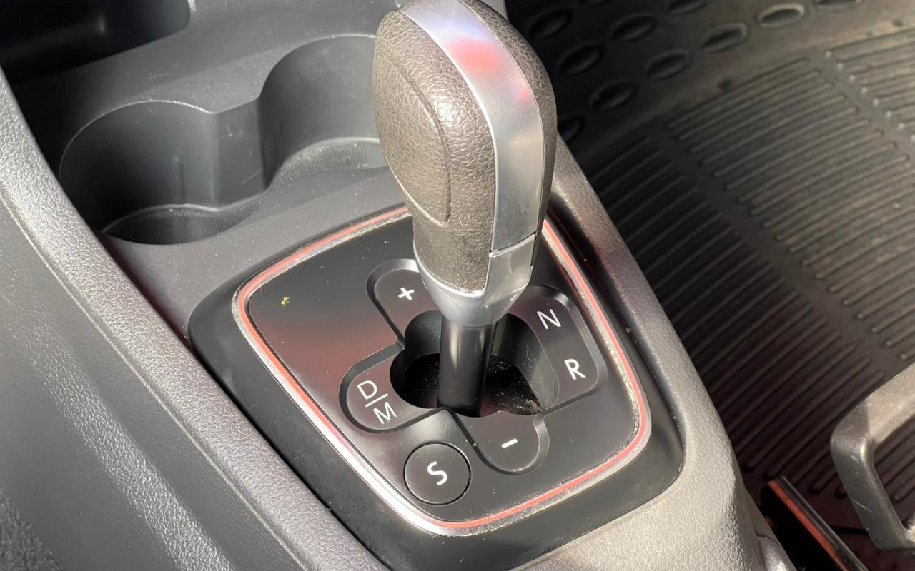 imagem-https://www.socarrao.com.br/sc-vehicle-images-prod/3521512/1788013491687-V2hhdHNBcHAgSW1hZ2UgMjAyNi0wOC0yOSBhdCAwOS4zNC4xMSAoMikuanBlZw.jpeg