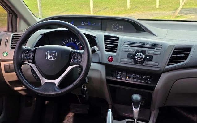 imagem-https://www.socarrao.com.br/sc-vehicle-images-prod/3521515/1788405050188-8420176_12_B_a56fc1e1c6.jpeg