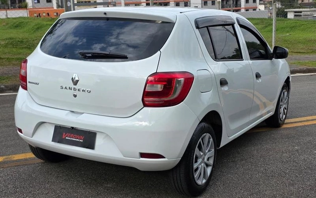 imagem-https://www.socarrao.com.br/sc-vehicle-images-prod/3521516/1788405055319-8410017_2_B_576cdc9743.jpeg