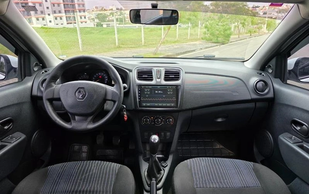 imagem-https://www.socarrao.com.br/sc-vehicle-images-prod/3521516/1788405055329-8410017_12_B_fc7ea2903b.jpeg