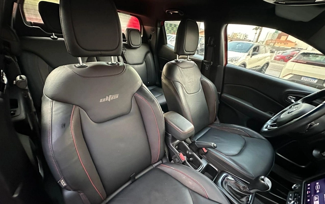 imagem-https://www.socarrao.com.br/sc-vehicle-images-prod/3521526/1788269373804-4c8cb30ac8ca48dd8743dc5ddb4ba793_1788269358404.jpg
