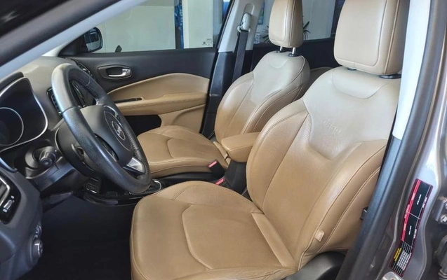 imagem-https://www.socarrao.com.br/sc-vehicle-images-prod/3521540/1789060568339-8421483_5_B_bb99d71b74.jpeg