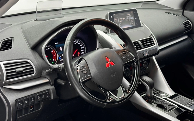 imagem-https://www.socarrao.com.br/sc-vehicle-images-prod/3521548/1788187830008-0371ccd2-d489-4cd4-9a76-3acc53d43547.jpg