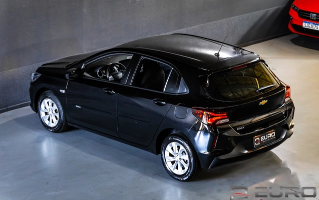 imagem-https://www.socarrao.com.br/sc-vehicle-images-prod/3521561/1788523055035-1459b1d7325e4495bf8dbd23aaf86011_1788522862417.jpg