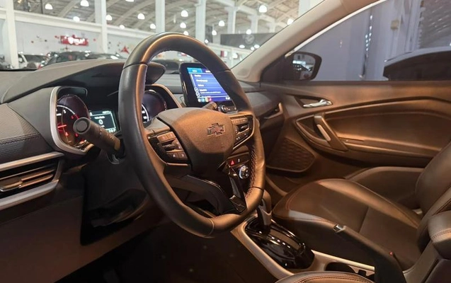 imagem-https://www.socarrao.com.br/sc-vehicle-images-prod/3521562/1789134403004-8430145_10_B_c81eab7994.jpeg