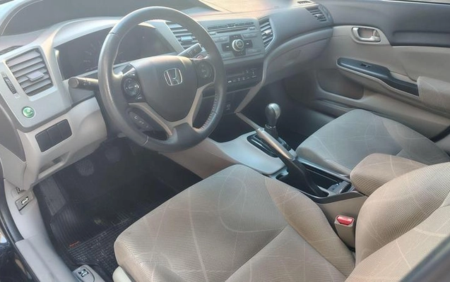imagem-https://www.socarrao.com.br/sc-vehicle-images-prod/3521566/1788291867340-8427474_11_B_36cc250130.jpeg