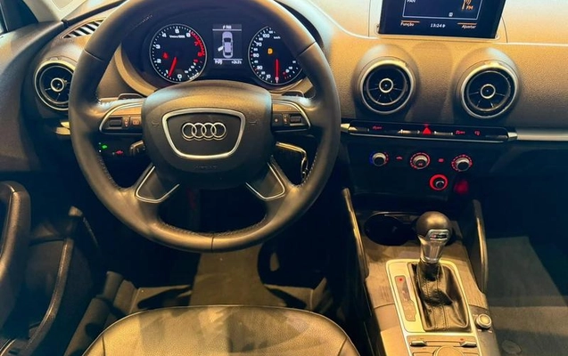 imagem-https://www.socarrao.com.br/sc-vehicle-images-prod/3521589/1788875389879-8430682_7_B_ba80fc816d.jpeg