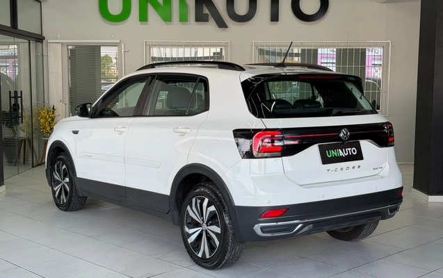 imagem-https://www.socarrao.com.br/sc-vehicle-images-prod/3521593/1788014982588-003_7e34949ba5a59d548da885cb084984ac.jpeg