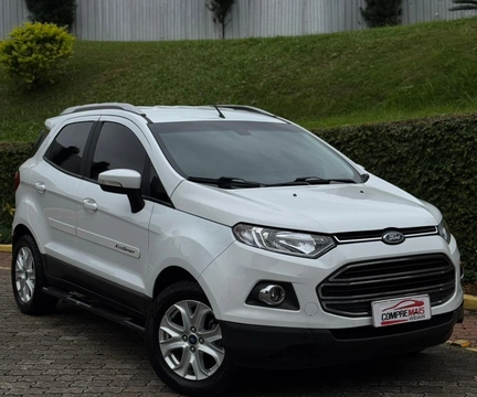 Ford EcoSport 2014 Branco — foto 1 de 3