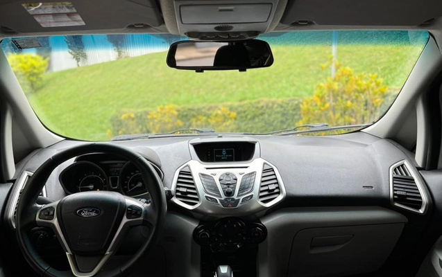 imagem-https://www.socarrao.com.br/sc-vehicle-images-prod/3521605/1788015317200-003_4fe2db85f43ef50f651a992c7c082b60.jpeg