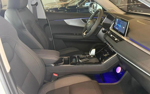 imagem-https://www.socarrao.com.br/sc-vehicle-images-prod/3521610/1788015425949-8427750_6_B_16e6418559.jpeg