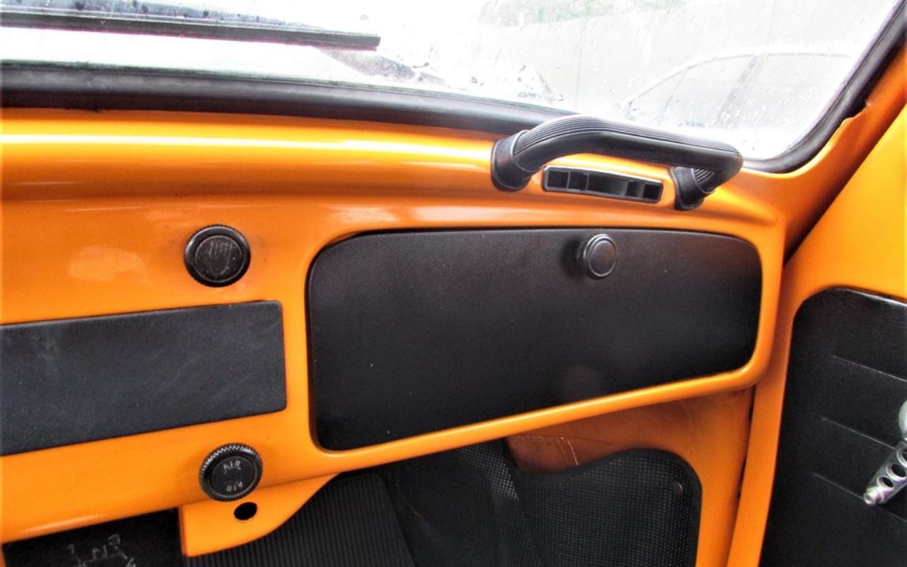 imagem-https://www.socarrao.com.br/sc-vehicle-images-prod/3521622/1788015779055-SU1HXzM4ODQgKENvcHkpLmpwZw.jpg