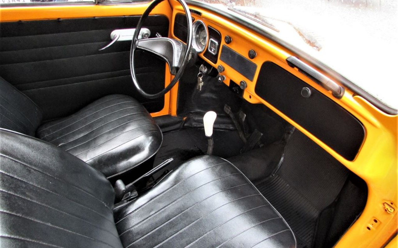 imagem-https://www.socarrao.com.br/sc-vehicle-images-prod/3521622/1788015779321-SU1HXzM4ODcgKENvcHkpLmpwZw.jpg