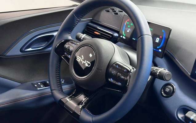 imagem-https://www.socarrao.com.br/sc-vehicle-images-prod/3521663/1788884871171-079a0a275a0545dd85cde4efc9beb3b8_1787948092705.jpg