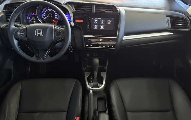 imagem-https://www.socarrao.com.br/sc-vehicle-images-prod/3521666/1788456764502-8J5WEGhtWKp10MIFGehb7SQq1U7KJUnJ.jpg