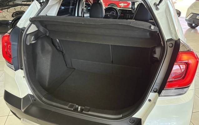 imagem-https://www.socarrao.com.br/sc-vehicle-images-prod/3521666/1788456764523-XUDhM9QmwvDXg7sAVbIz6zLfZ8mcsHEN.jpg