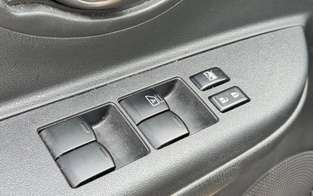 imagem-https://www.socarrao.com.br/sc-vehicle-images-prod/3521667/1789501257599-8391451_15_B_911612cae4.jpeg