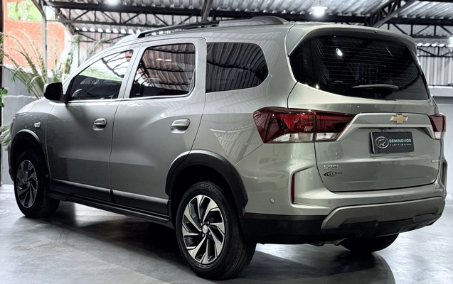 imagem-https://www.socarrao.com.br/sc-vehicle-images-prod/3521668/1788016361244-5_093940.jpg