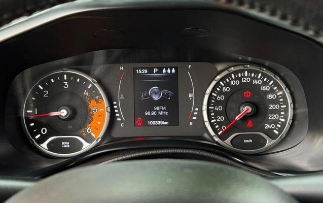 imagem-https://www.socarrao.com.br/sc-vehicle-images-prod/3521670/1788016408680-8408633_0_B_d8c5eff14c.jpeg