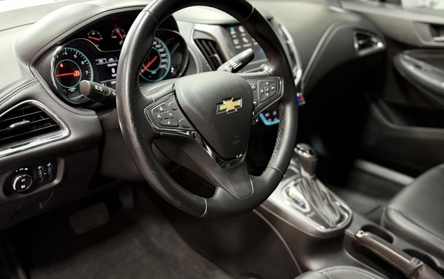 imagem-https://www.socarrao.com.br/sc-vehicle-images-prod/3521671/1788016427499-10_122615.jpg