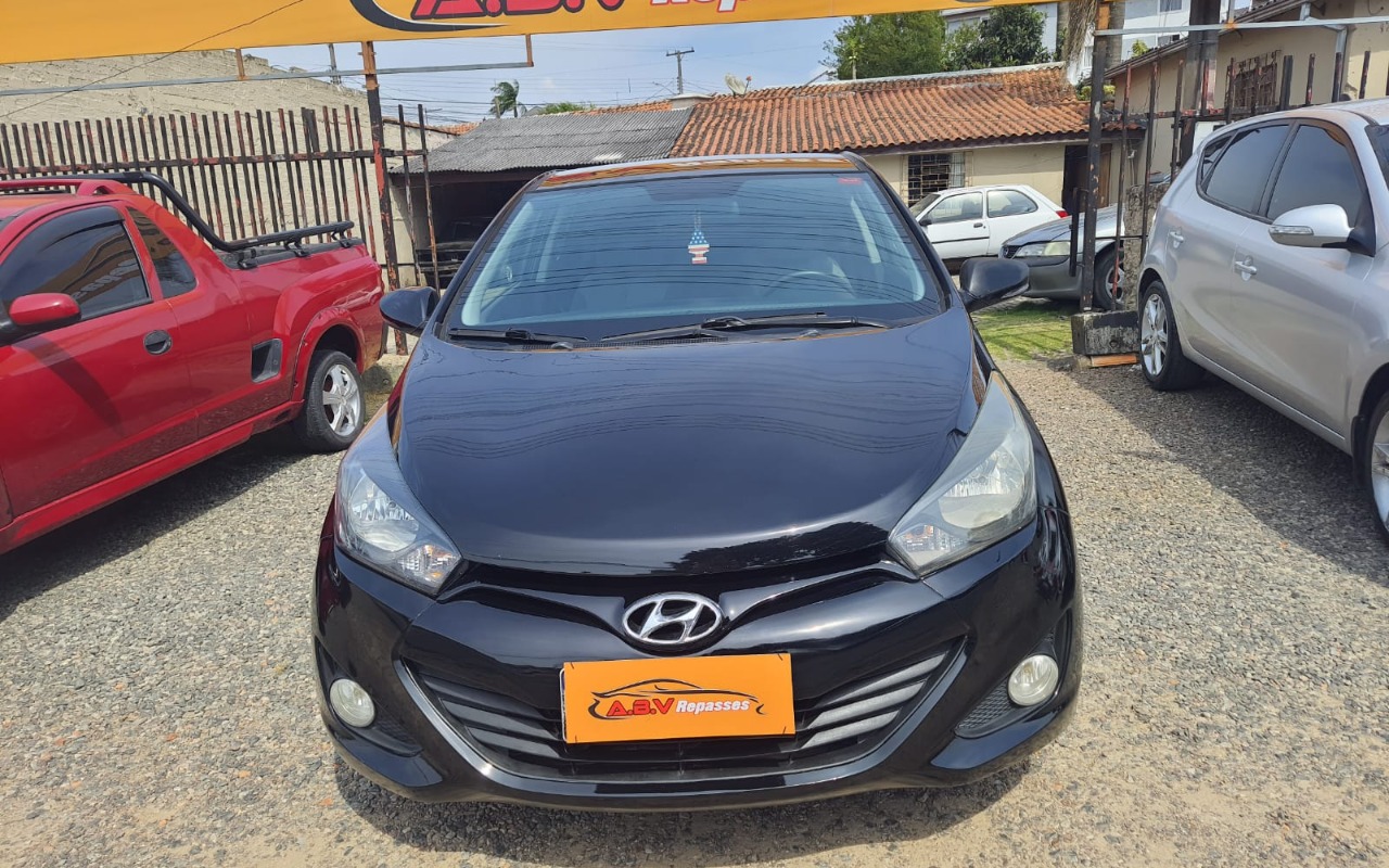 imagem-https://www.socarrao.com.br/sc-vehicle-images-prod/3521673/1788016557172-V2hhdHNBcHAgSW1hZ2UgMjAyNi0wOC0yOSBhdCAxMi4wMy4xNiAoMSkuanBlZw.jpeg