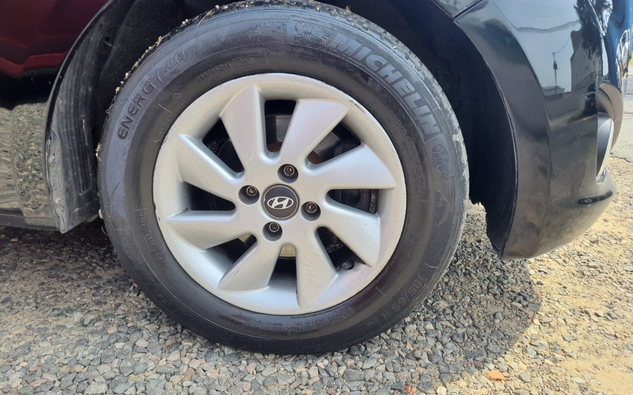 imagem-https://www.socarrao.com.br/sc-vehicle-images-prod/3521673/1788016558509-V2hhdHNBcHAgSW1hZ2UgMjAyNi0wOC0yOSBhdCAxMi4wMy4wOC5qcGVn.jpeg