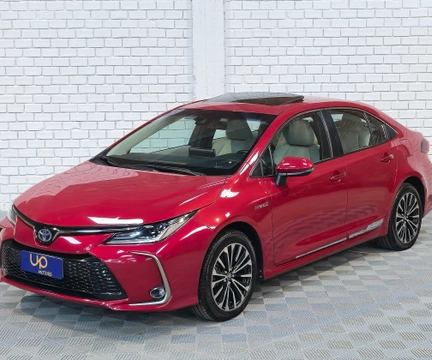Toyota Corolla 2024 Vermelho — foto 1 de 3