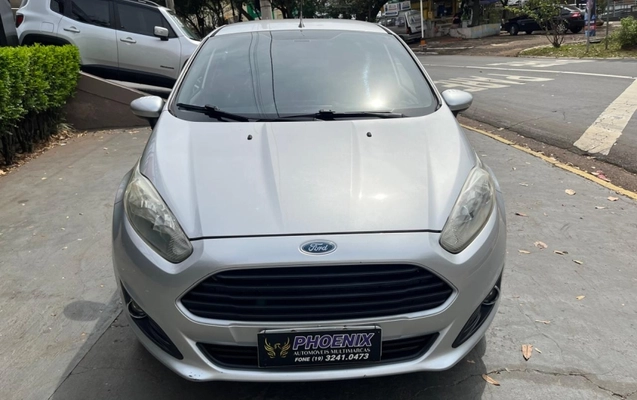 imagem-https://www.socarrao.com.br/sc-vehicle-images-prod/3521678/1788017192048-3nmLcM9IsB7GAUpyuugfrHnK4o9RslGV.jpg