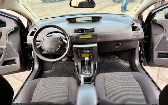 imagem-https://www.socarrao.com.br/sc-vehicle-images-prod/3521696/1788268633141-8378840_13_B_16b18d386f.jpeg