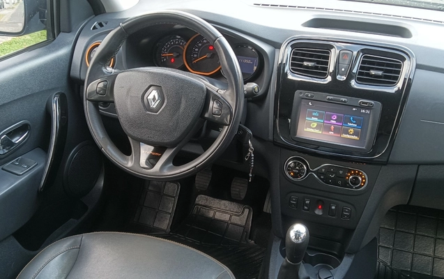 imagem-https://www.socarrao.com.br/sc-vehicle-images-prod/3521698/1788017671798-SU1HXzIwMjYwODI4XzE2MzEyMi5qcGc.jpg