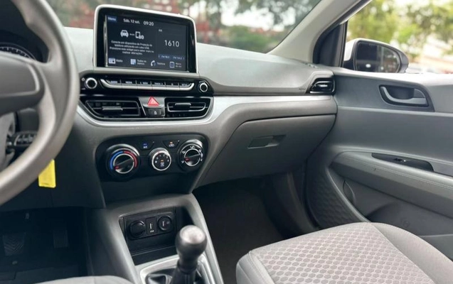 imagem-https://www.socarrao.com.br/sc-vehicle-images-prod/3521712/1789399664178-8430625_7_B_0f1d6e8ba7.jpeg