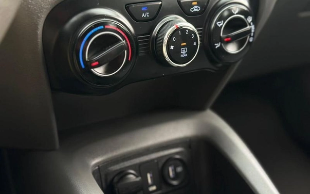 imagem-https://www.socarrao.com.br/sc-vehicle-images-prod/3521712/1789399664190-8430625_16_B_4f8a92d5af.jpeg