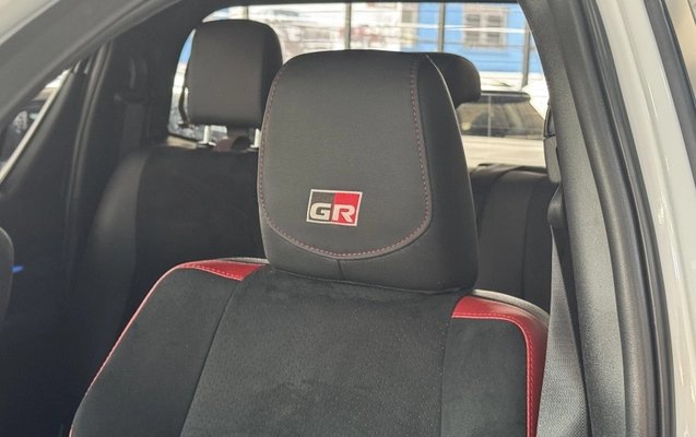 imagem-https://www.socarrao.com.br/sc-vehicle-images-prod/3521727/1788545049663-JDWafzbrF29PbhKWCQLrhDlNoDr4Z9r2.jpg