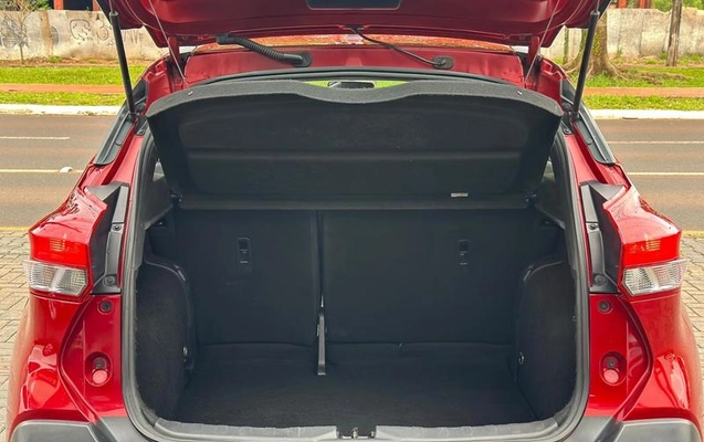 imagem-https://www.socarrao.com.br/sc-vehicle-images-prod/3521737/1789564905311-8422040_9_B_82b62abf87.jpeg