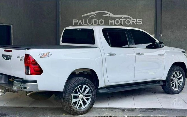 imagem-https://www.socarrao.com.br/sc-vehicle-images-prod/3521747/1788129421240-8430383_7_B_51a801513d.jpeg