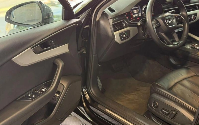 imagem-https://www.socarrao.com.br/sc-vehicle-images-prod/3521760/1789572693105-8430954_13_B_0f629d1b4d.jpeg