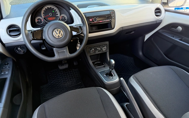imagem-https://www.socarrao.com.br/sc-vehicle-images-prod/3521763/1788541435085-8fef287f0e744632a504a90b6d575b3e_1788541371206.jpg