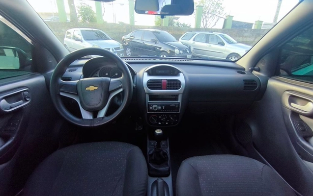 imagem-https://www.socarrao.com.br/sc-vehicle-images-prod/3521814/1788473535195-SU1HXzIwMjYwOTAyXzE3MjIwNCAoQ29weSkuanBn.jpg