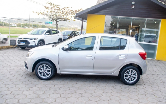 imagem-https://www.socarrao.com.br/sc-vehicle-images-prod/3521838/1788174222747-dfaea43809b9428c9a1506f872e5f635_1788019886734.jpg