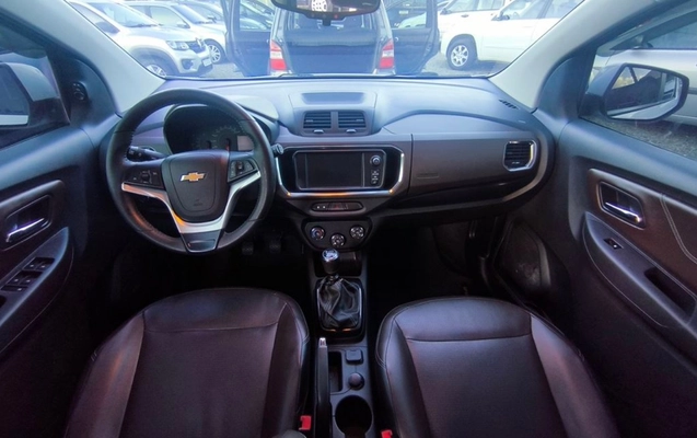 imagem-https://www.socarrao.com.br/sc-vehicle-images-prod/3521887/1788473436001-SU1HXzIwMjYwOTAyXzE3MDYxMCAoQ29weSkuanBn.jpg