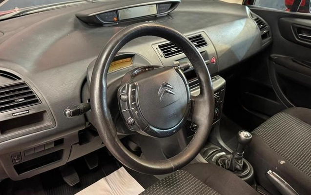 imagem-https://www.socarrao.com.br/sc-vehicle-images-prod/3521926/1788020205997-8382930_14_B_a5eab26eff.jpeg