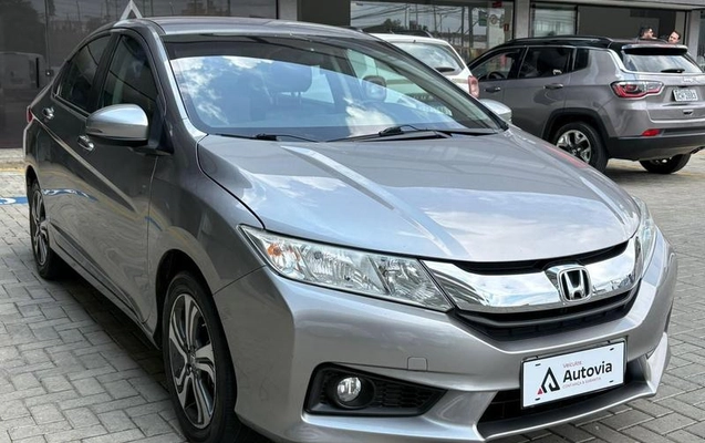 imagem-https://www.socarrao.com.br/sc-vehicle-images-prod/3521928/1789136612967-8431149_17_B_627f96439e.jpeg
