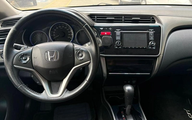 imagem-https://www.socarrao.com.br/sc-vehicle-images-prod/3521928/1789136612980-8431149_2_B_cfcf7a30c7.jpeg