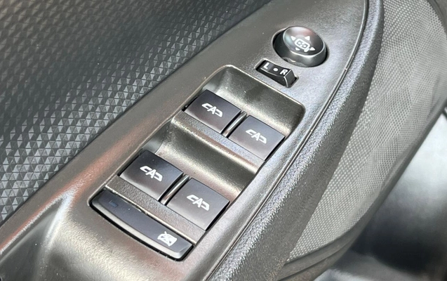 imagem-https://www.socarrao.com.br/sc-vehicle-images-prod/3521960/1788020775737-V2hhdHNBcHAgSW1hZ2UgMjAyNi0wOC0yOSBhdCAxMC40MC4yMy5qcGVn.jpeg