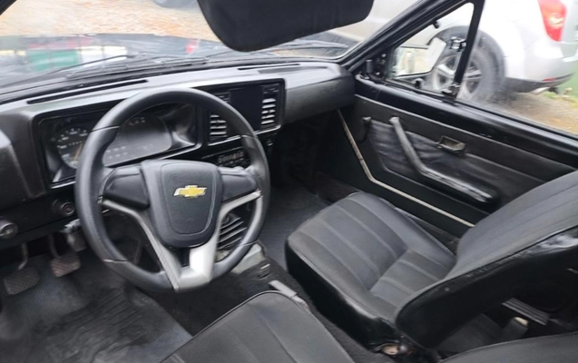imagem-https://www.socarrao.com.br/sc-vehicle-images-prod/3521969/1788020921057-SU1HXzIwMjUwNjIzXzE2Mjc0NiAoQ29weSkuanBn.jpg
