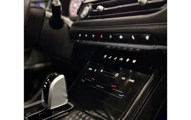 imagem-https://www.socarrao.com.br/sc-vehicle-images-prod/3521996/1788021366029-1_055908.jpg