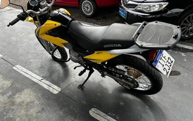 imagem-https://www.socarrao.com.br/sc-vehicle-images-prod/3522002/1788021372127-5DEM7l1HNnUisoXpbPTJxI5tCX0tby1P.jpg